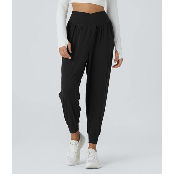 Halara Pants - NWT Halara High Waisted Crossover Pocket Waffle Yoga Joggers Size XS
